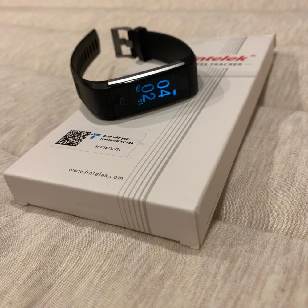 Lintelek Fitness Tracker